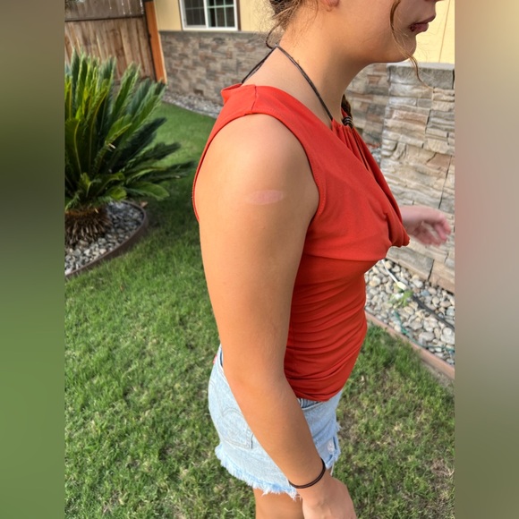 Y2K / 90s Sleeveless Top (Small) - Picture 3 of 5